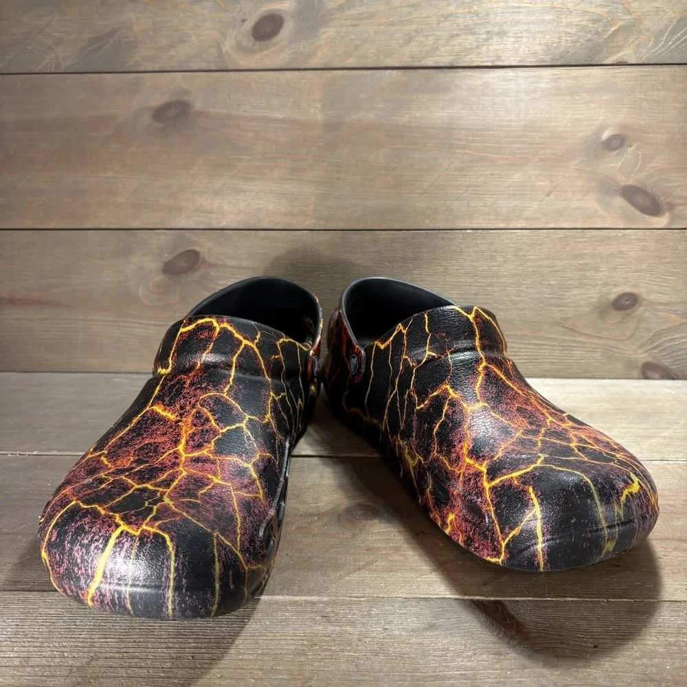crocs bistro mens size 11 shoes black red lava slip resistant work clogs